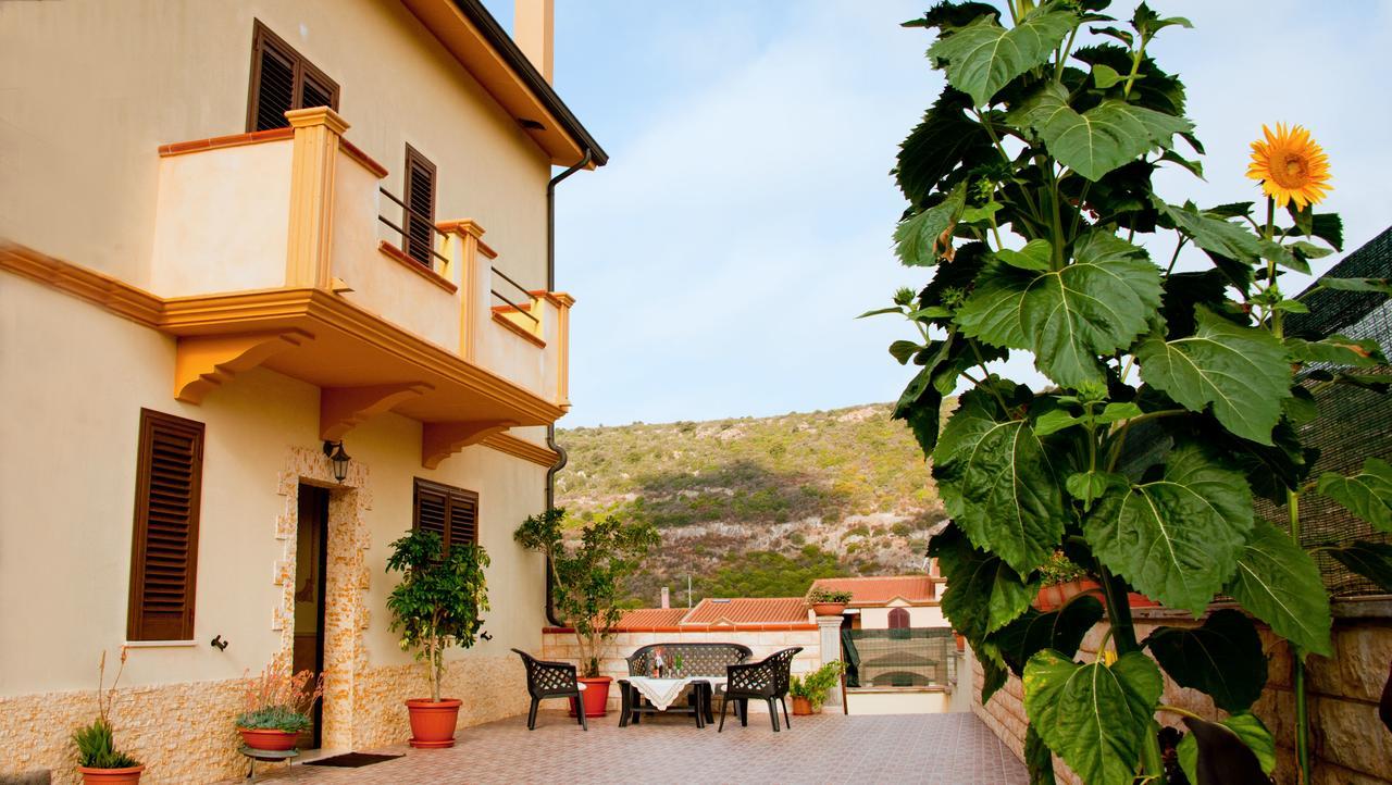 בוסה Casa Vacanze Sandalia מראה חיצוני תמונה