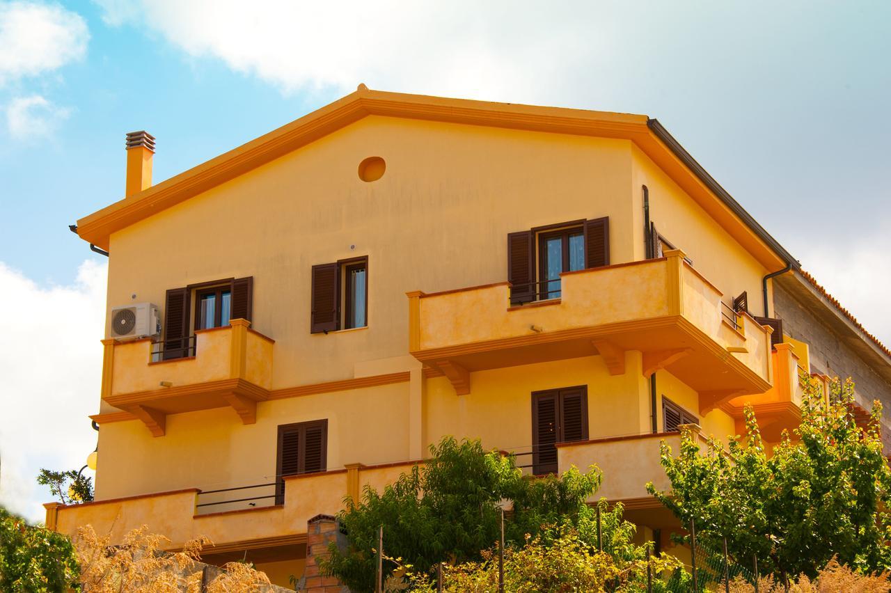 בוסה Casa Vacanze Sandalia מראה חיצוני תמונה